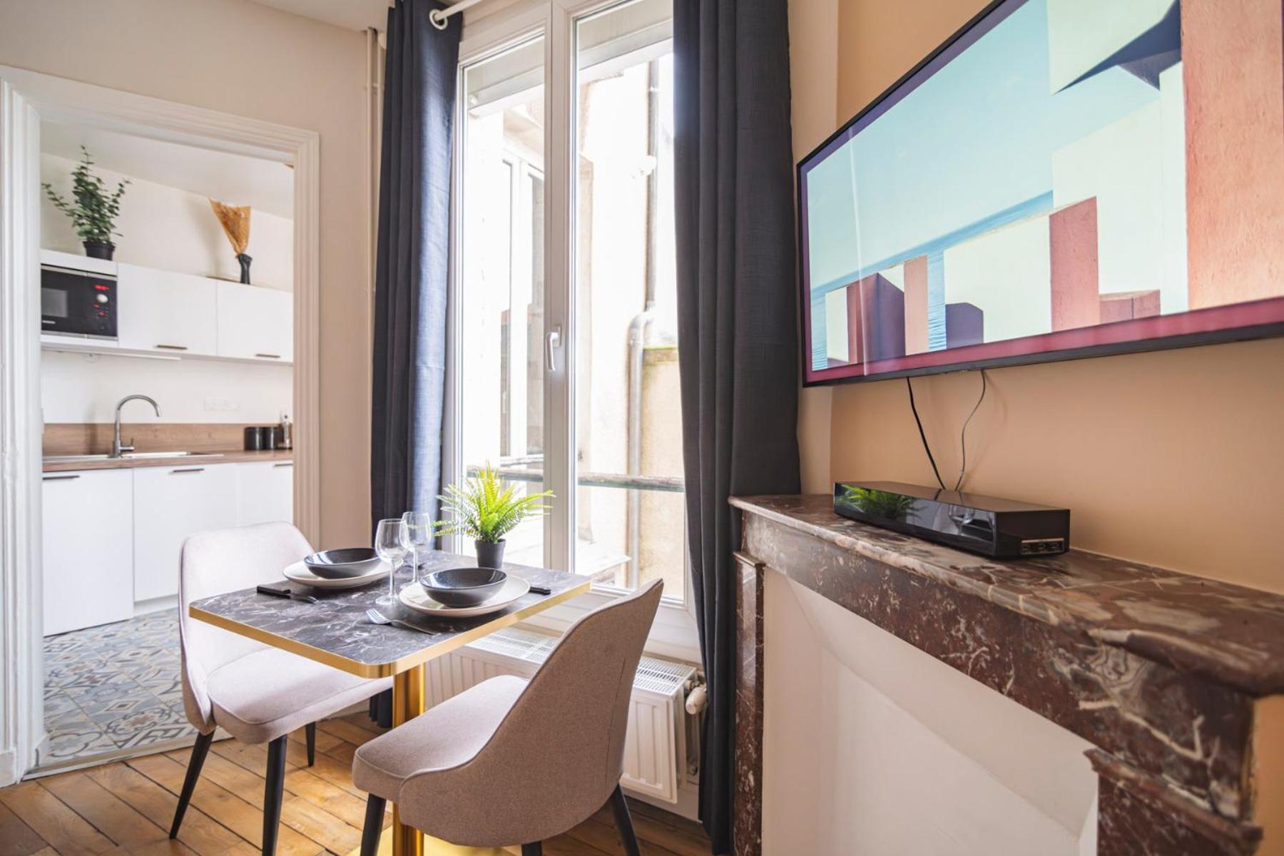 Mm Suites Centre Bacquenois 兰斯 外观 照片