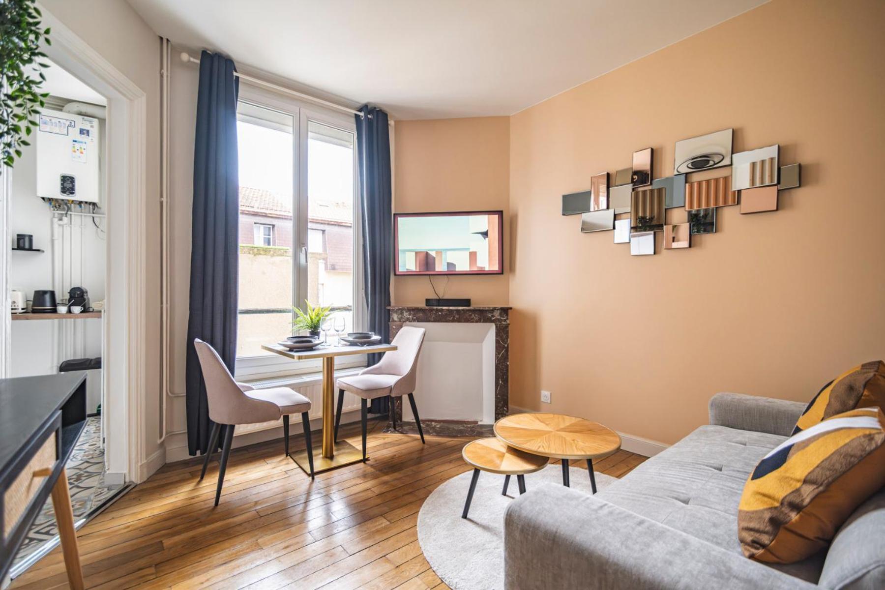 Mm Suites Centre Bacquenois 兰斯 外观 照片